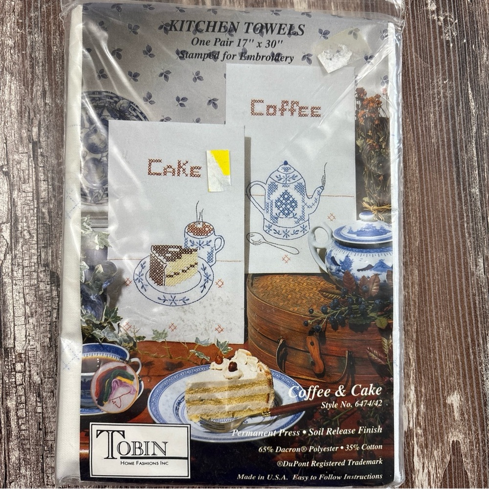 Tobin Kitchen Towels - Coffee & Cake Design - White - cross stitch